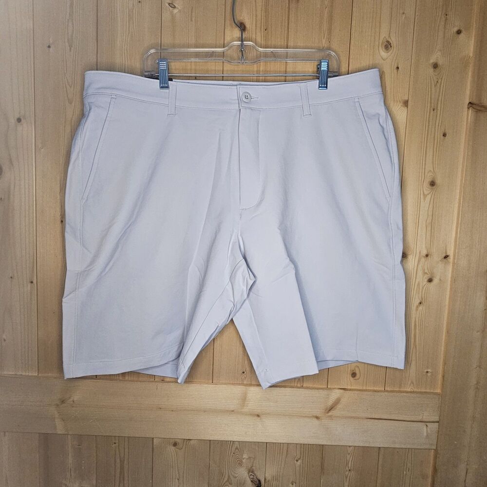 Men's Under Armour Shorts 42